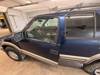 1999 chevrolet blazer 4-door-4wd with 195804 miles for sale near elk-river, minnesota adce4c5f151941faab868701b46bd720.jpeg