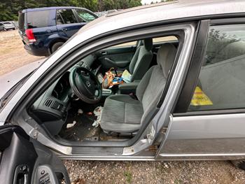 2004 honda civic ex-sedan-at with 166546 miles for sale near elk-river, minnesota ade5a89519664aec98dd5463abbdb11b.jpeg