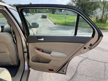 2005 honda accord ex-sedan-at with 200397 miles for sale near elk-river, minnesota ae509f84d3dd4164b79710712816b663.jpeg