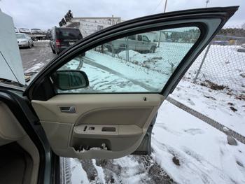 2005 ford five-hundred sel with 205561 miles for sale near elk-river, minnesota ae892eabe6584e0aadab0bde7ff44b99.jpeg