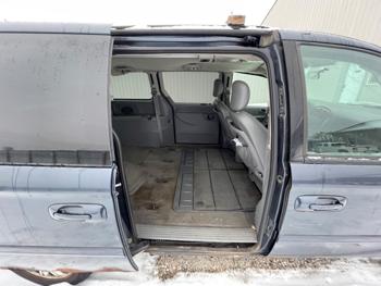 2007 dodge grand-caravan sxt with 293211 miles for sale near elk-river, minnesota ae938aaaa8514b0abcb30a6b762416f6.jpeg