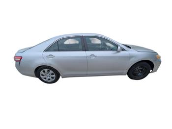 2010 toyota camry le-6-spd-at with 117426 miles for sale near elk-river, minnesota aea9b8b75c6f4395bc83870083af000e.jpg