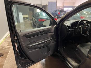 2017 chevrolet traverse lt with 301757 miles for sale near elk-river, minnesota aeb2491556fb40e1a9de7bee77968662.jpg