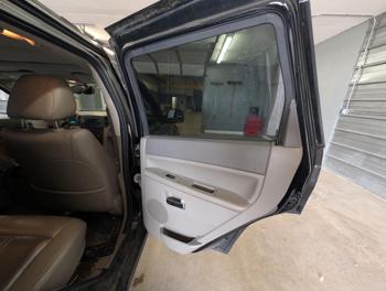 2007 jeep grand-cherokee limited-4wd with 190229 miles for sale near elk-river, minnesota aecd3af796c8441098c29c5171e3f567.jpg
