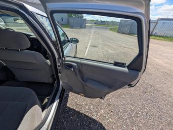 2002 saturn ls l300 with 4246 miles for sale near elk-river, minnesota af21a3984fa246599a7d336a69f38e62.jpg