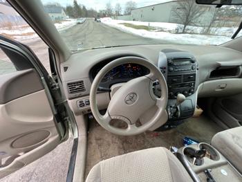 2009 toyota sienna ce-fwd-7-passenger with 176555 miles for sale near elk-river, minnesota af7e47bd149a404994bbb692d5404bdf.jpeg