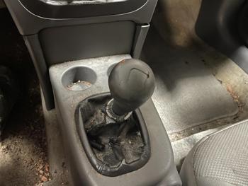 2003 Saturn Ion