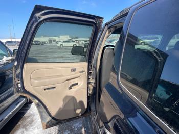 2004 gmc yukon slt with 233066 miles for sale near fridley, minnesota afba5b1ef0cf4070b99ead45d19dc405.jpeg