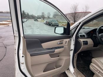 2012 honda odyssey touring-touring-te with 227117 miles for sale near elk-river, minnesota afcc1d98e7bb443a99c92228e585cee8.jpg