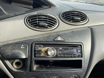 2000 ford focus se with 107491 miles for sale near elk-river, minnesota b07451cbacab46c0bfe39e2522f37f9a.jpg