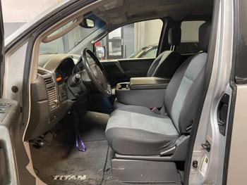2004 Nissan Titan