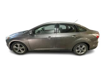 2014 ford focus se-sedan with 99529 miles for sale near elk-river, minnesota b0cd1f8076484e648b5a17293681183d.jpg