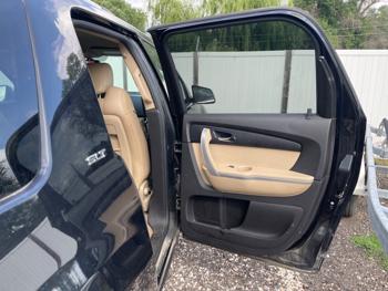 2011 gmc acadia slt-1-awd with 140118 miles for sale near elk-river, minnesota b0de7e86e9e64ecfa56ffc8e5db3dc9c.jpeg