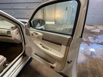2003 chevrolet impala ls with 176555 miles for sale near elk-river, minnesota b0eba661da3b4ebebe632a662c196c88.jpg