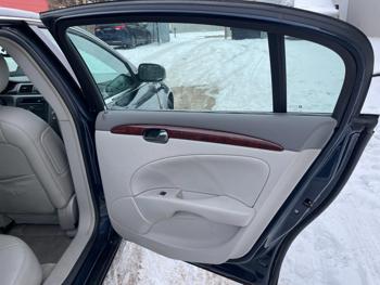 2009 buick lucerne cxl with 84963 miles for sale near elk-river, minnesota b0ef67e980434336a019e68df88717b8.jpg