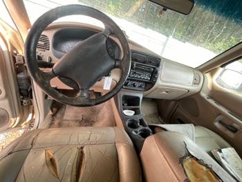 2000 ford explorer xlt-awd with 207534 miles for sale near elk-river, minnesota b11b883dd8e04fc194f98d1464787424.jpeg