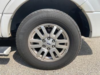 2014 ford expedition limited-4wd with 263117 miles for sale near burnsville, minnesota b179f42869694207b2d439f3ac0d6dae.jpeg