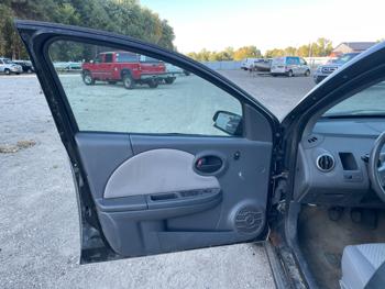 2005 saturn ion sedan-2 with 174551 miles for sale near elk-river, minnesota b1e32126550d4d0da06acd9d7edf4819.jpeg