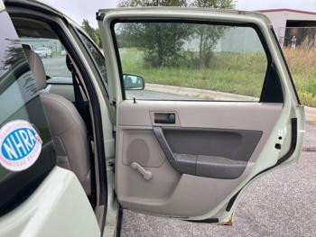 2010 ford focus s-sedan with 165383 miles for sale near elk-river, minnesota b240e02782024604a01ba81e89ccd3da.jpeg