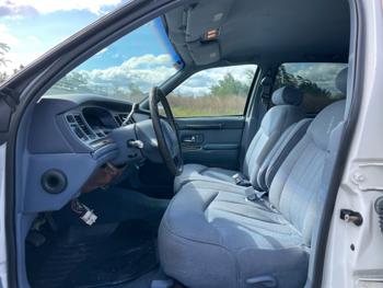 1997 lincoln town-car executive with 293168 miles for sale near elk-river, minnesota b24b762d6ffe4847b4d9b64bdb60f62f.jpeg