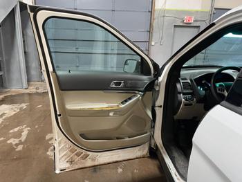 2014 ford explorer base with 202061 miles for sale near elk-river, minnesota b35a72ecbf664772b80c911160418f10.jpg