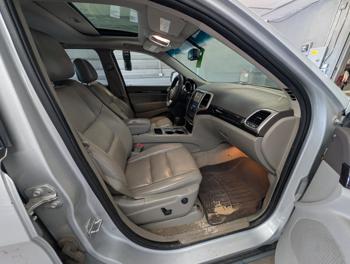 2011 jeep grand-cherokee laredo-4wd with 178808 miles for sale near elk-river, minnesota b35cb8f6c96740c4a0baf5c476b266f5.jpg