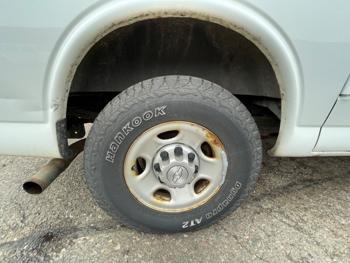 2016 chevrolet express 2500-cargo with 196702 miles for sale near new-hope, minnesota b379f64b459e41f891a85ed0e1aae04e.jpeg