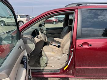 2004 toyota sienna le---7-passenger with 225351 miles for sale near fridley, minnesota b39a388fffb146f99f6efa78db4787a7.jpeg