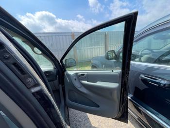 2007 chrysler town-&-country touring with 117292 miles for sale near elk-river, minnesota b416706970424bc5b65b2f38e2a19a0e.jpeg