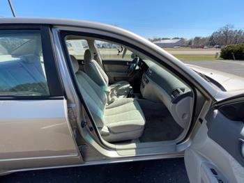 2001 hyundai sonata gl with 173208 miles for sale near columbus, minnesota b44008498cde4fb7aa147be0404cfd9c.jpeg