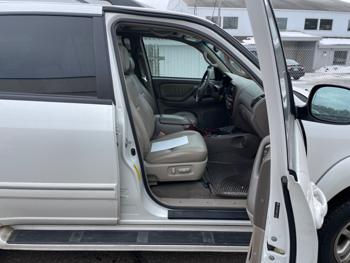 2006 toyota sequoia limited-4wd with 233941 miles for sale near elk-river, minnesota b4615863ad714e7ab2f98d423b25e4c6.jpeg