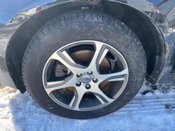 2012 volvo xc60 with 145194 miles for sale near elk-river, minnesota b4864d00c78e457b8cd5bb5ae1abf854.jpg