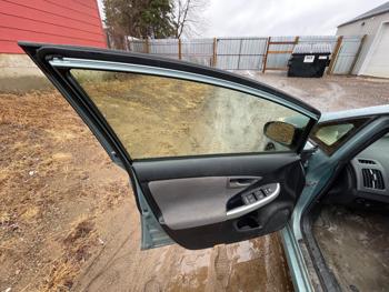 2013 toyota prius prius-iv with 191685 miles for sale near elk-river, minnesota b4c61196f8204f33a03796d2e71eb308.jpeg