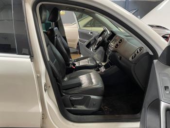 2009 volkswagen tiguan with 204155 miles for sale near elk-river, minnesota b4d7c68a5b134a30831d609d97c6257c.jpg