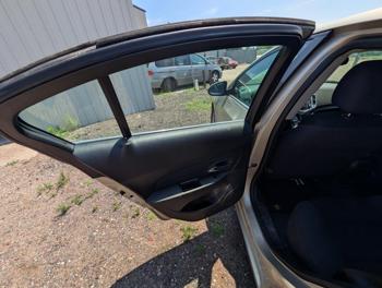 2015 chevrolet cruze 1lt-auto with 198062 miles for sale near elk-river, minnesota b5023461204e4f72a953c7d3fbf46754.jpg