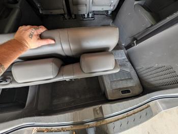 2011 honda odyssey ex-l with 172334 miles for sale near elk-river, minnesota b50368716d134d809526ef29ca42103a.jpg
