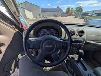 2007 jeep liberty sport-4wd with 128939 miles for sale near elk-river, minnesota b518051df920400ba95f058c3c367b53.jpg