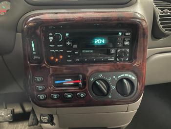 2000 chrysler town-&-country limited with 89273 miles for sale near elk-river, minnesota b55c5d76640140d7846280d07f4941d3.jpg