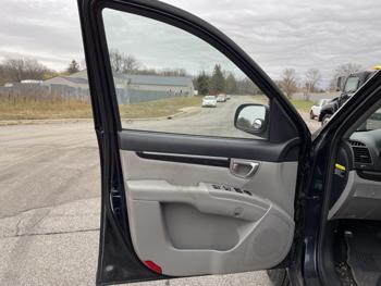 2009 hyundai santa-fe gls with 131367 miles for sale near elk-river, minnesota b566b4a63f5a4f0db99ac11d915b46a5.jpg