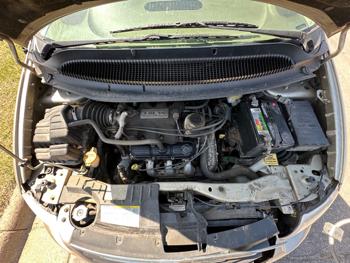 2005 chrysler town-&-country touring with 175445 miles for sale near elk-river, minnesota b5826fc4b8d64764806a27210c259d3d.jpeg