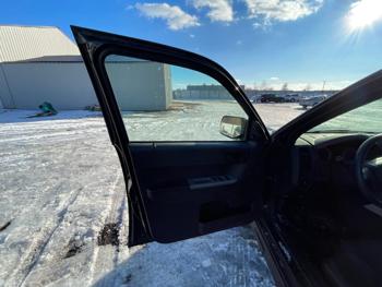 2008 ford escape xlt-4wd-v6 with 163842 miles for sale near elk-river, minnesota b58e5ccd309445e5b4a798d87b872ac0.jpeg