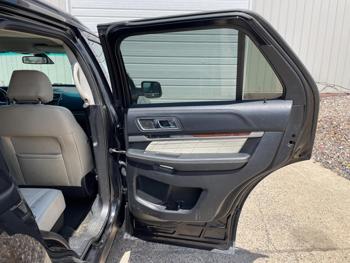 2016 ford explorer platinum with 178102 miles for sale near elk-river, minnesota b5e28b9418384046b9d9e1846dff741c.jpg
