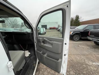 2016 chevrolet express 2500-cargo with 196702 miles for sale near new-hope, minnesota b5f05521234c45e1aacafb3205dacc97.jpeg