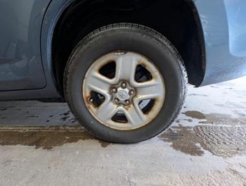 2010 toyota rav4 base-i4-4wd with 209322 miles for sale near elk-river, minnesota b6f7b7e5bfd04395a4d593b2fdd769b5.jpg