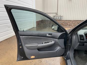 2004 honda accord ex-v-6-sedan-at-with-xm-radio with 214695 miles for sale near elk-river, minnesota b727d44a3dc1499f9a95ddb2ee5f3583.jpeg