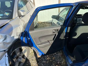 2010 ford focus se-sedan with 252948 miles for sale near elk-river, minnesota b72cdabec9594e718f48a202077654d5.jpg