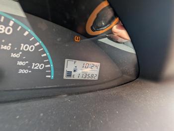 2010 toyota yaris sedan-5-speed-mt with 113583 miles for sale near elk-river, minnesota b739a39c5bbf48419d2ce12ff05c9d3c.jpg