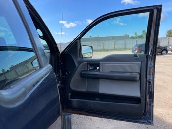2005 ford f-150 fx4-supercab-4wd with 312280 miles for sale near elk-river, minnesota b781a82b79244f218b29c1407c415c7a.jpeg
