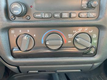2004 chevrolet s-10 crew-cab-4wd-ls with 188749 miles for sale near elk-river, minnesota b7cecd000b7946ecb9c46acca0aa3395.jpeg