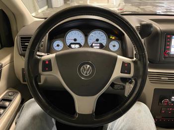 2010 volkswagen routan premium with 140982 miles for sale near elk-river, minnesota b81f5f5049e1473f9280a6f3152085be.jpg